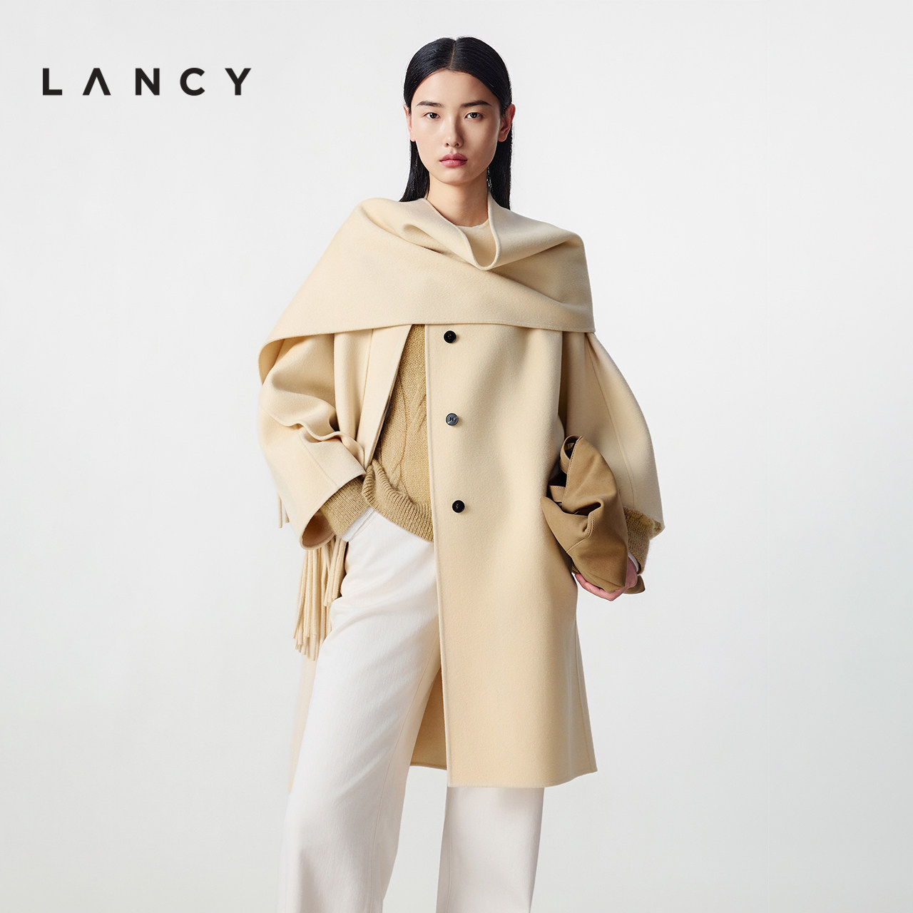 流行元素 围巾设计 宽松廓形