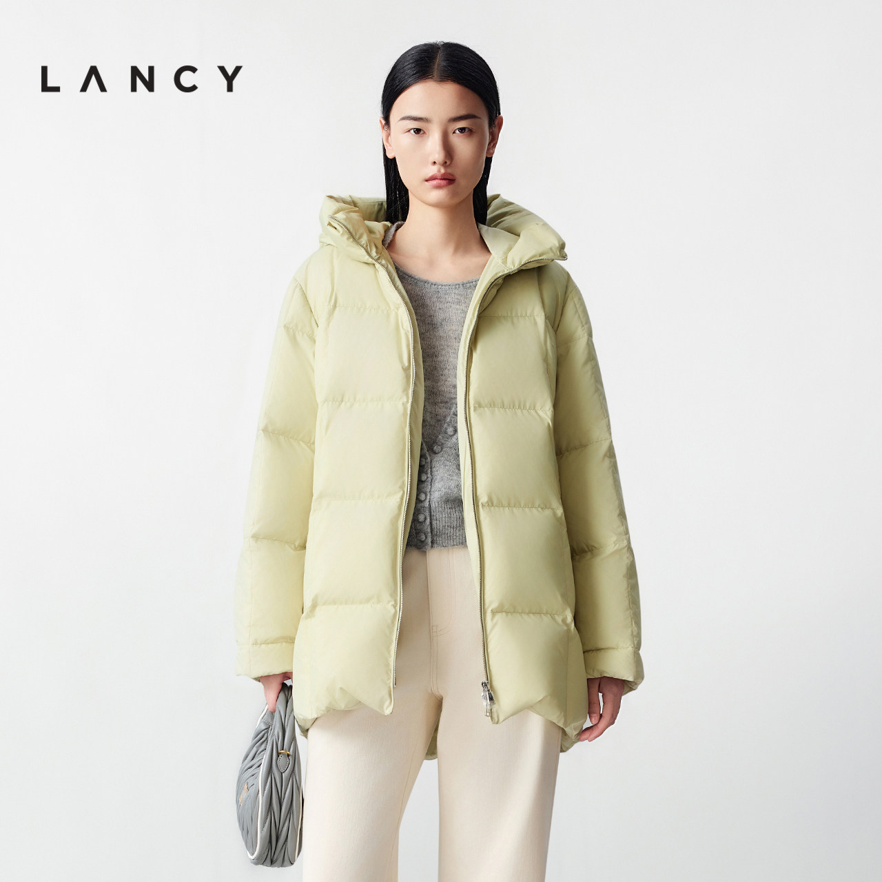 直身版型 连帽设计 双头拉链