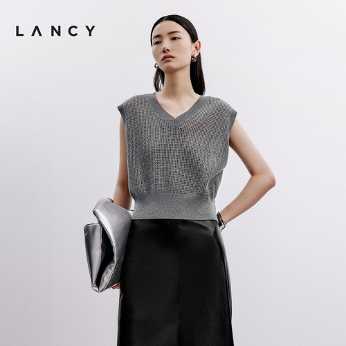 精致V领 镂空设计 亮片组织
