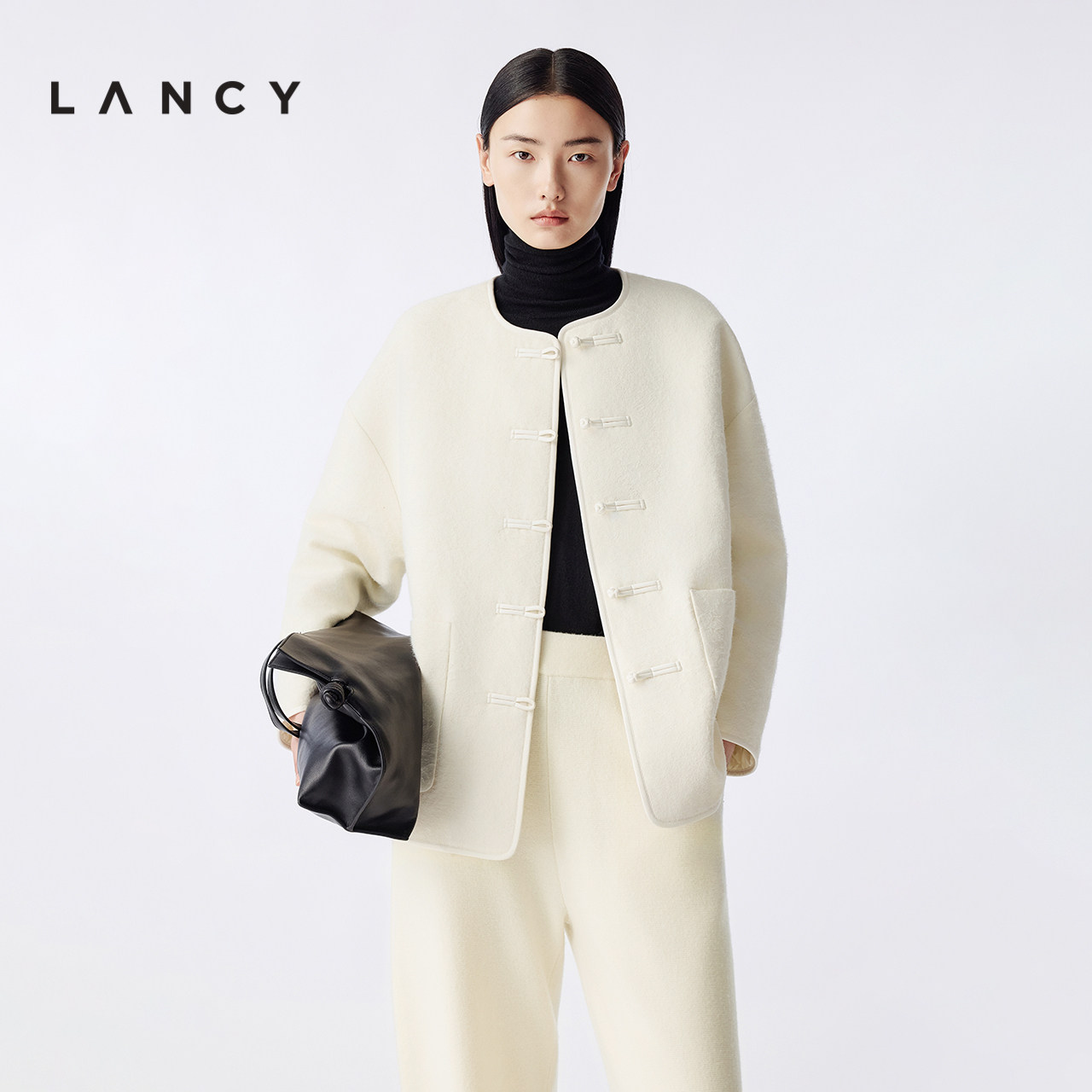 【羊毛】LANCY/朗姿2025冬新款新中式简约盘扣棉服圆领白色外套女,女装/女士精品,棉衣/棉服,淘宝优惠券,粉丝福利购,淘宝优惠卷