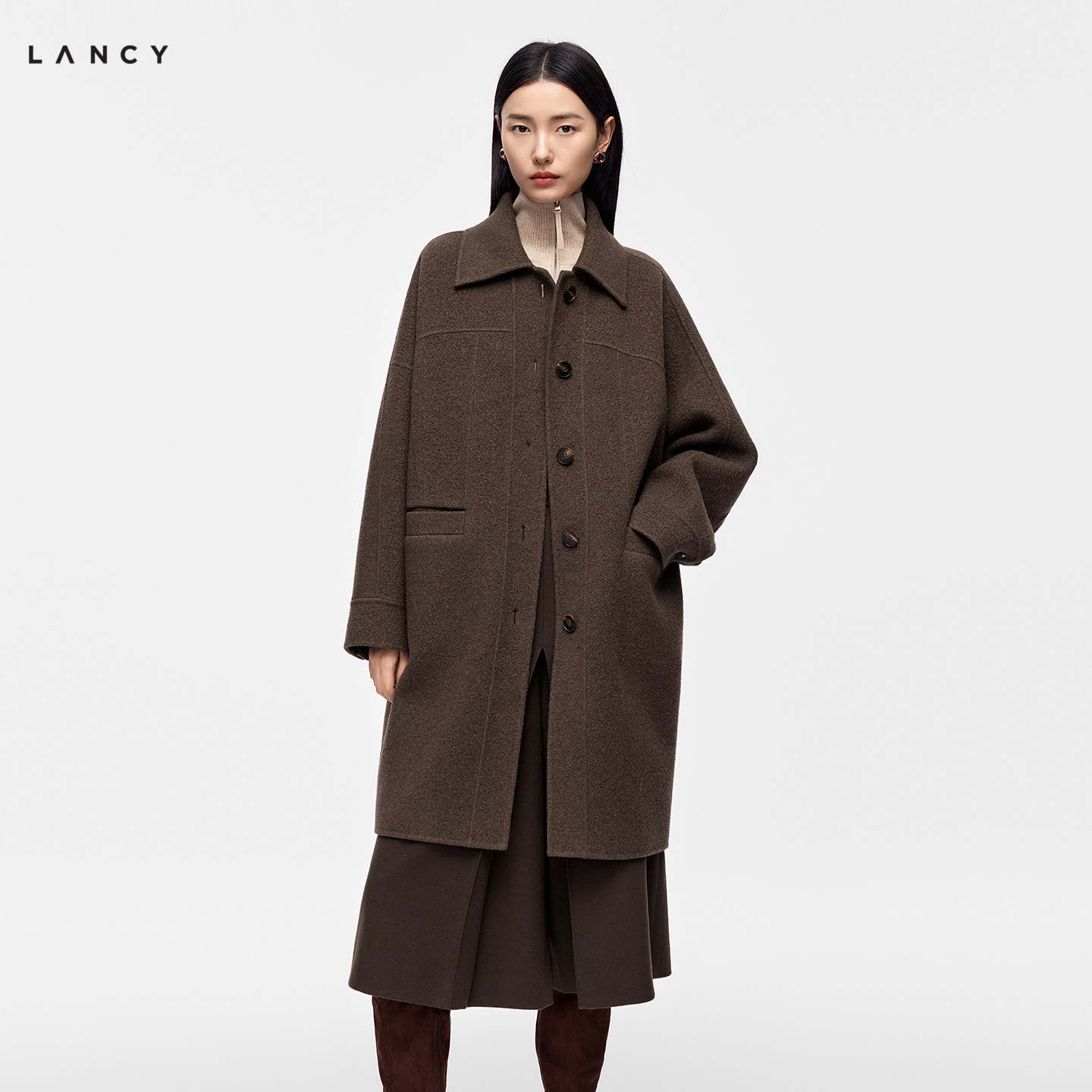 【羊毛羊绒】LANCY/朗姿2026冬季新款气质复古翻领微茧形中长大衣