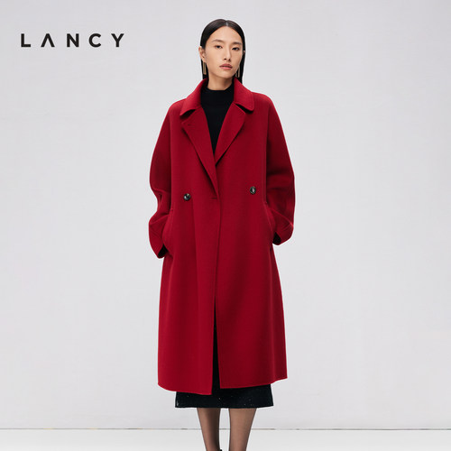 宽边翻领 本料系带 裹身造型