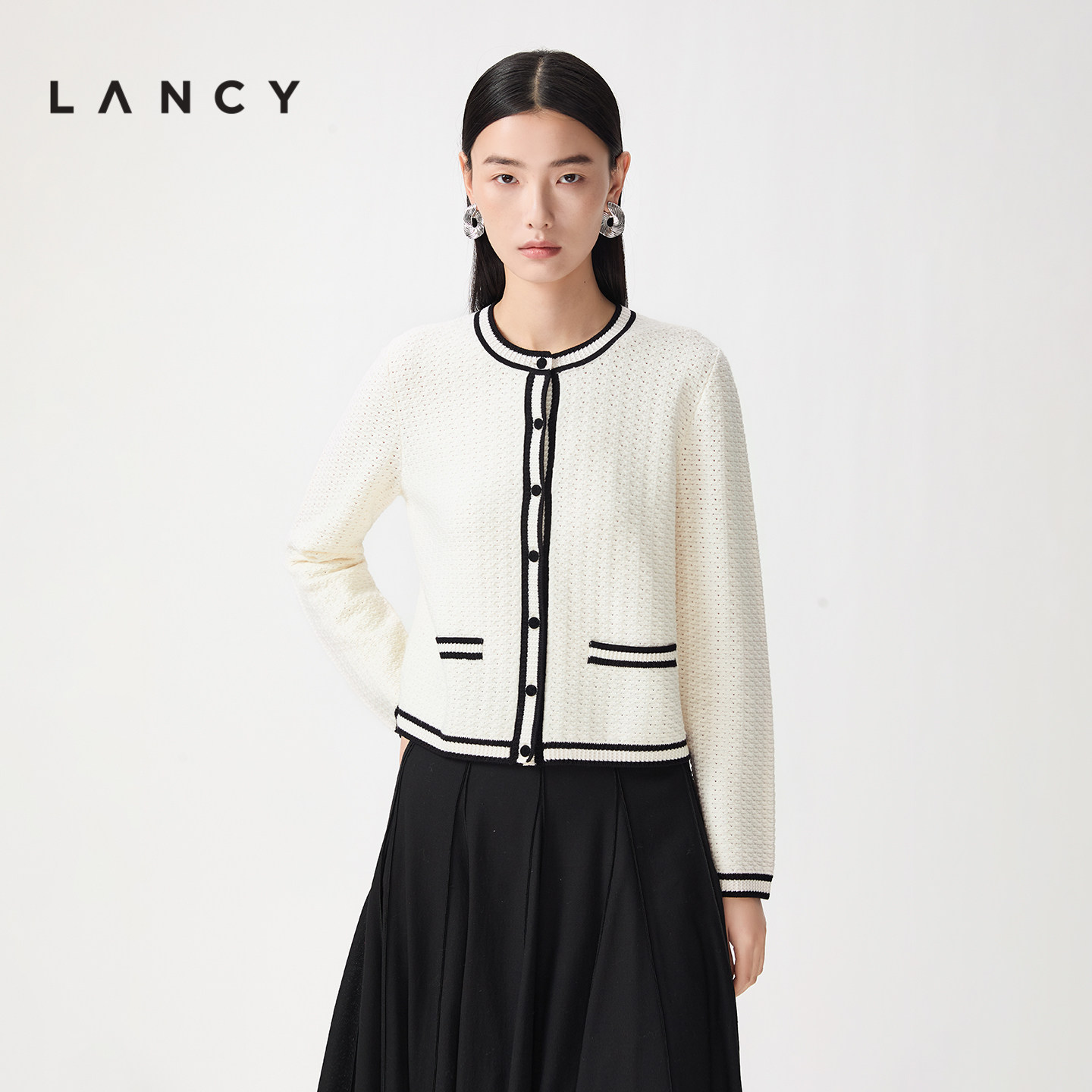 【羊毛】LANCY/朗姿2026春新款气质小香风镂空圆领撞色针织开衫女,女装/女士精品,毛针织衫,淘宝优惠券,粉丝福利购,淘宝优惠卷