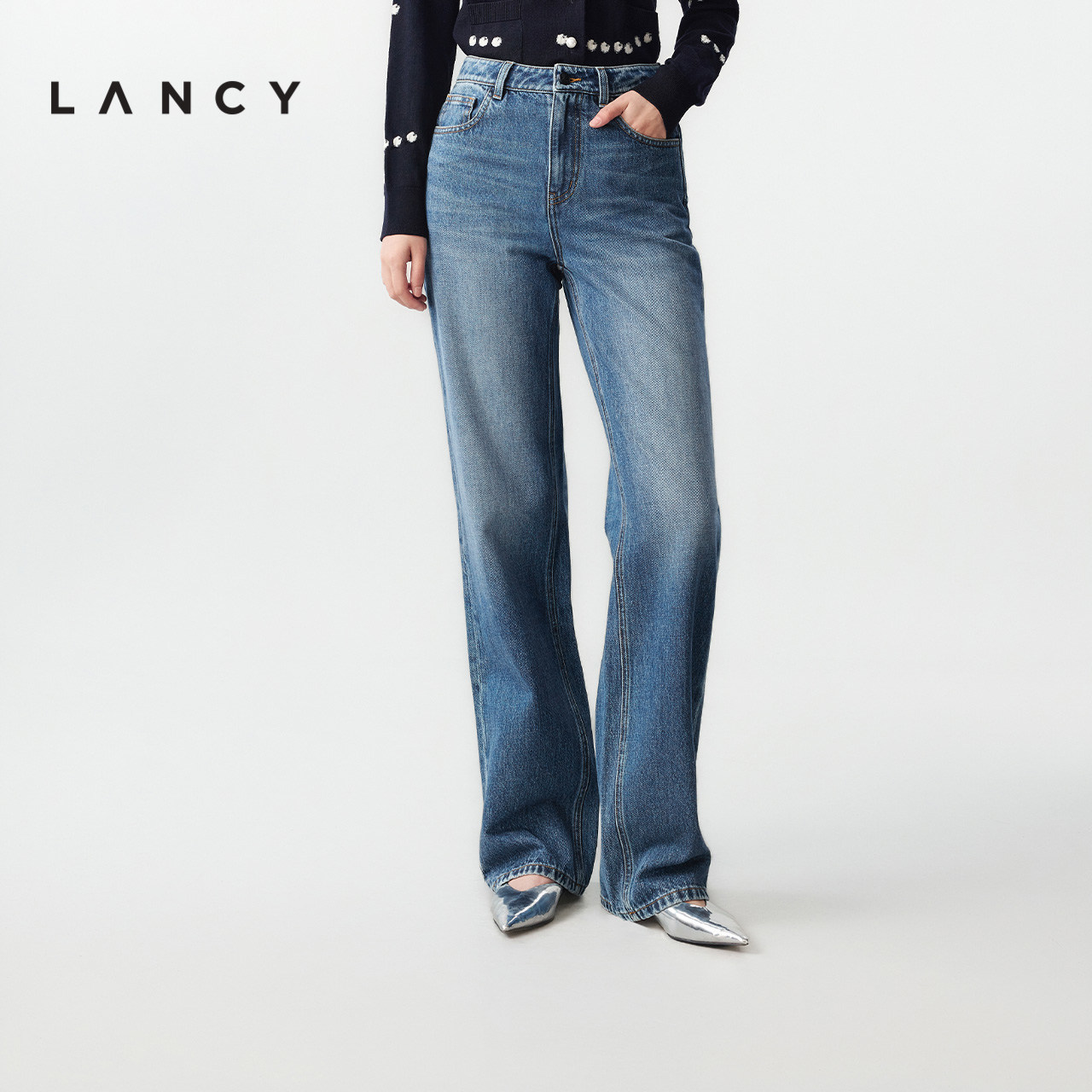 直筒廓形 经典纯色 加长设计