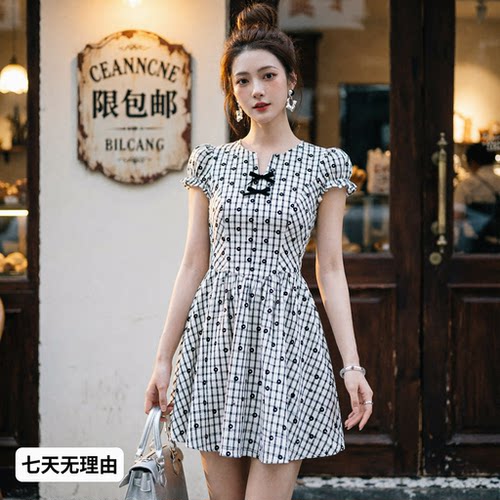 法式小个子复古收腰气质连衣裙女