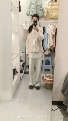 新中式国风马甲背心女2026年春季新款刺绣小个子短款外套
