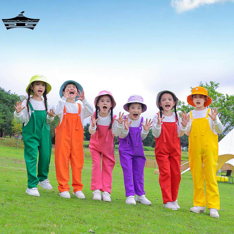 元旦儿童合唱演出服男女背带裤小学生啦啦操幼儿园毕业班表演服装