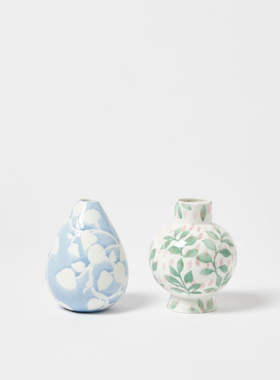 FQR LIVING英国OLIVER BONAS手工制作绘画冬青花卉陶瓷花蕾花瓶