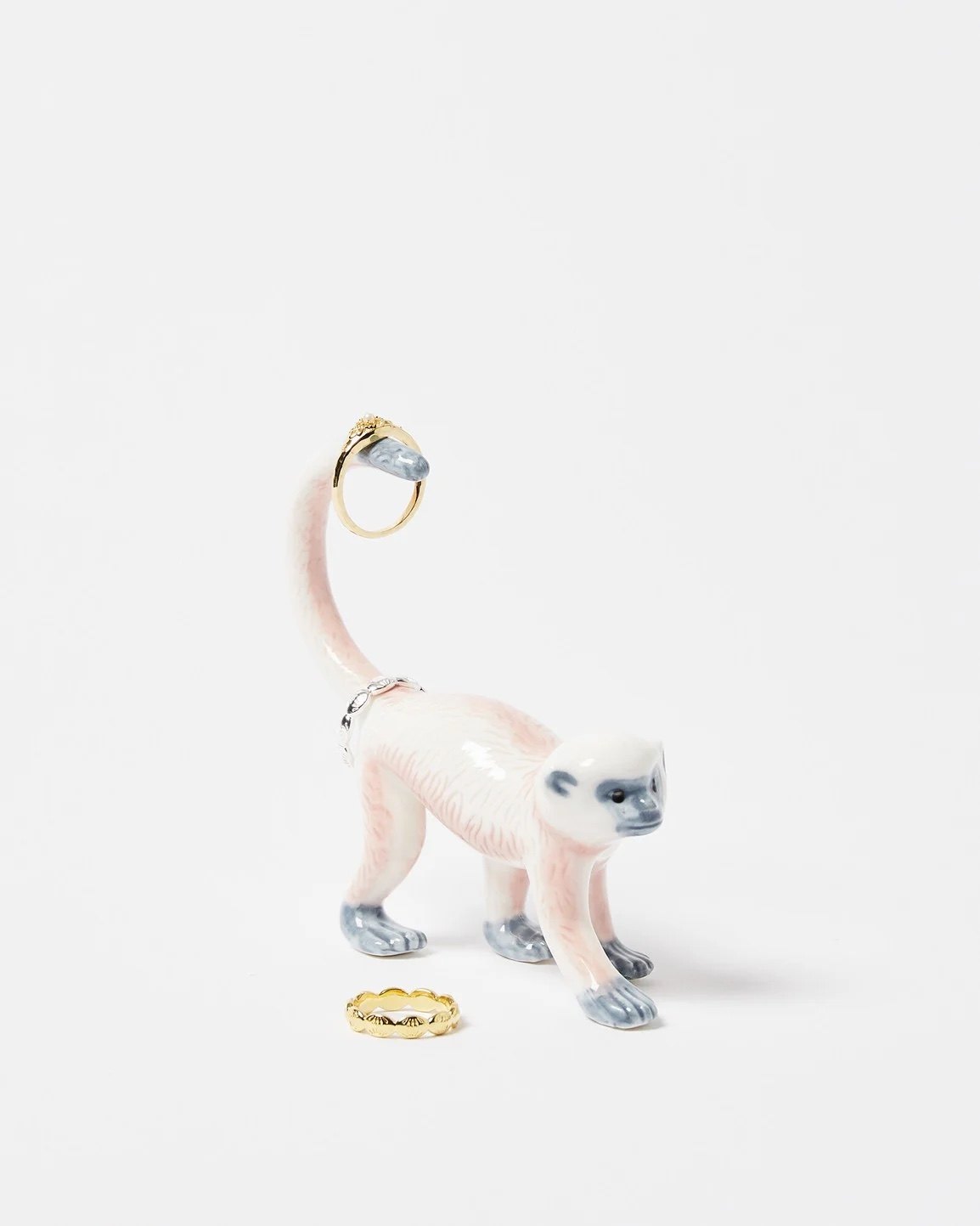 FQR LIVING英国OLIVER BONAS手工制作绘画猴子白色陶瓷戒指座装饰