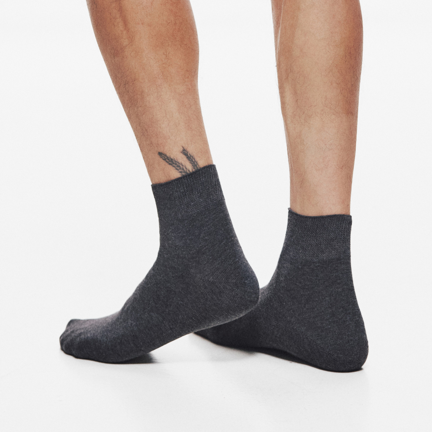 男士灰色基础色简约松弛感袜子卷边堆堆袜吸汗秋冬四季款中筒袜