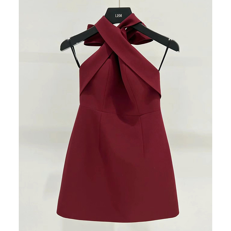 速发性感挂脖礼服短款名媛连衣裙高端生日小子派众轻奢小个对高级