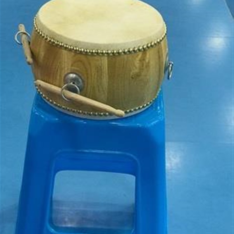 现货原木色鼓5寸6寸7寸8寸龙纹椿木牛皮小堂鼓战鼓扁鼓高音鼓大鼓