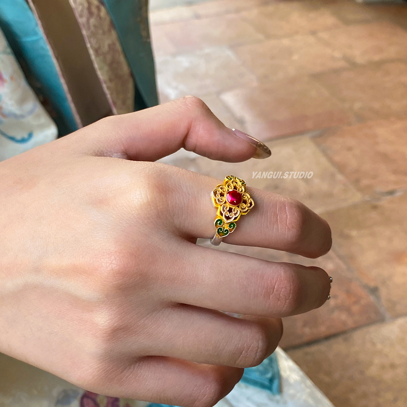 燕归翊坤宫新中式珐琅彩宫廷戒指