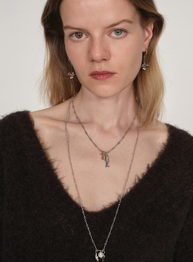 高级感单链气质逆生花瓣花叶项链