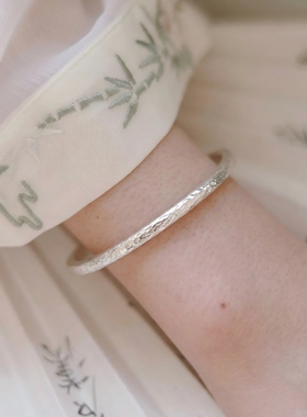 云金丽银足银999锤纹手镯定制