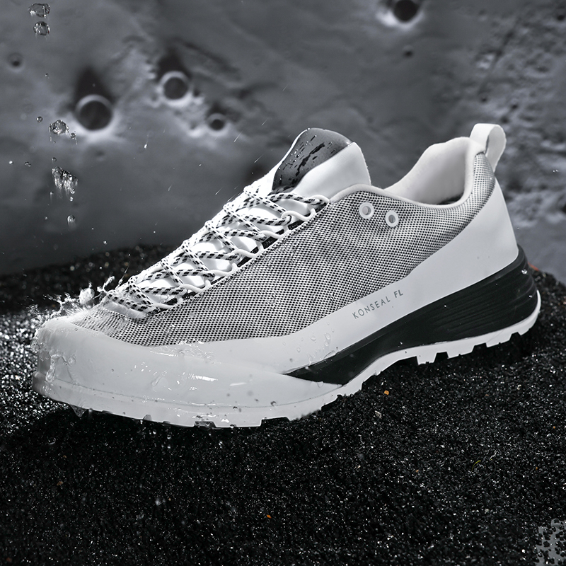 经典男士户外登山徒步休闲运动鞋户外男鞋防水鞋轻便舒适软底缓震