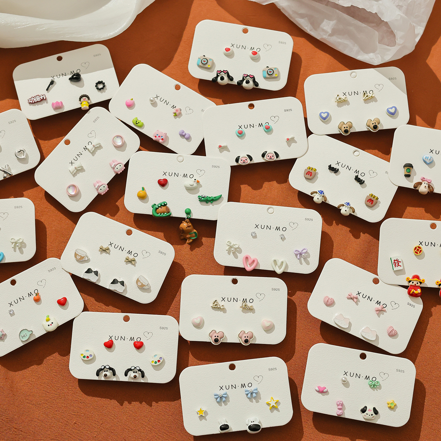 小清新卡通可爱银针耳钉女新款个性小动物耳环小巧童趣耳饰大