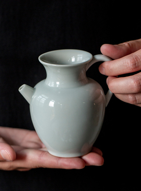 仿宋湖田影青陶瓷青瓷执壶公道杯仿古胎水注公杯凉水壶瓜棱分酒器