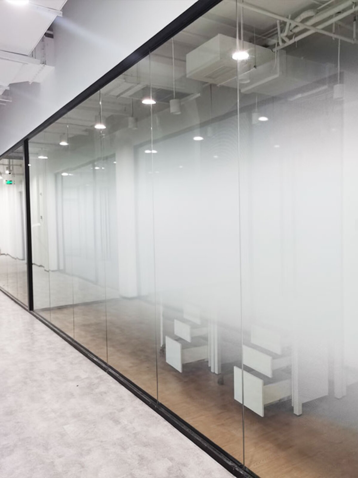 白色圆点渐变膜单向家用客厅办公室玻璃装饰防水背胶现代简约时尚