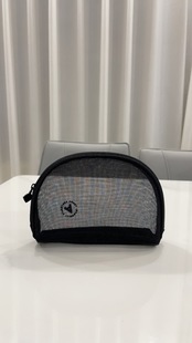 网格质感好化妆包便携黑色可爱收纳包材料硬周不软塌优雅包包