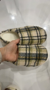 秋冬季 偏小2码 4243码 防滑毛绒男棉拖鞋 保暖居家室内情侣拖鞋