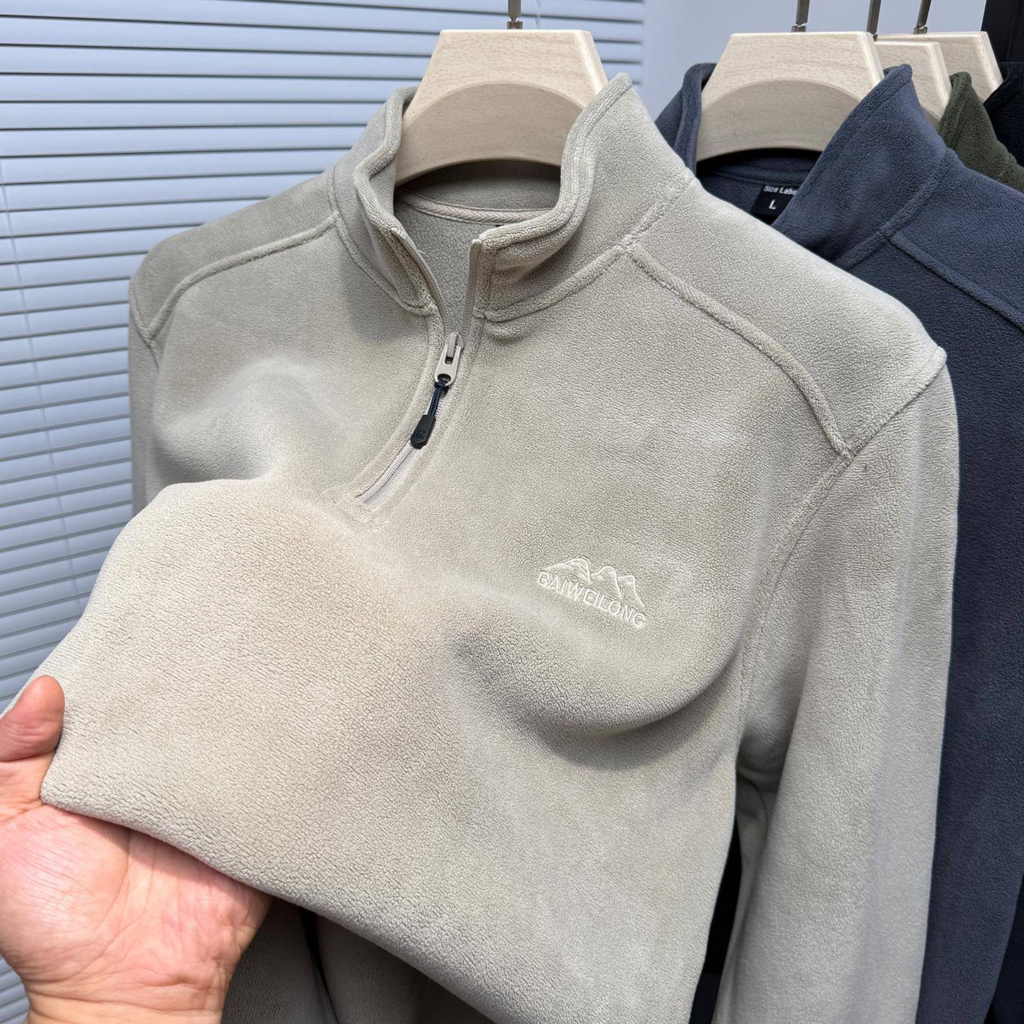 MAROLIO~摇粒绒卫衣男立领半拉炼秋冬季加厚双面绒打底衫刺绣上衣