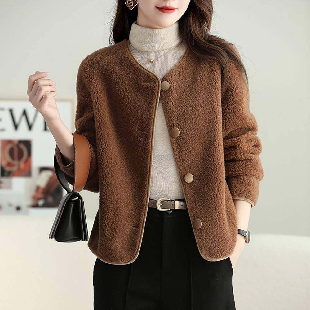 小香风羊羔毛皮草外套2025冬季保暖舒适100%羊毛羊剪绒大衣女短款