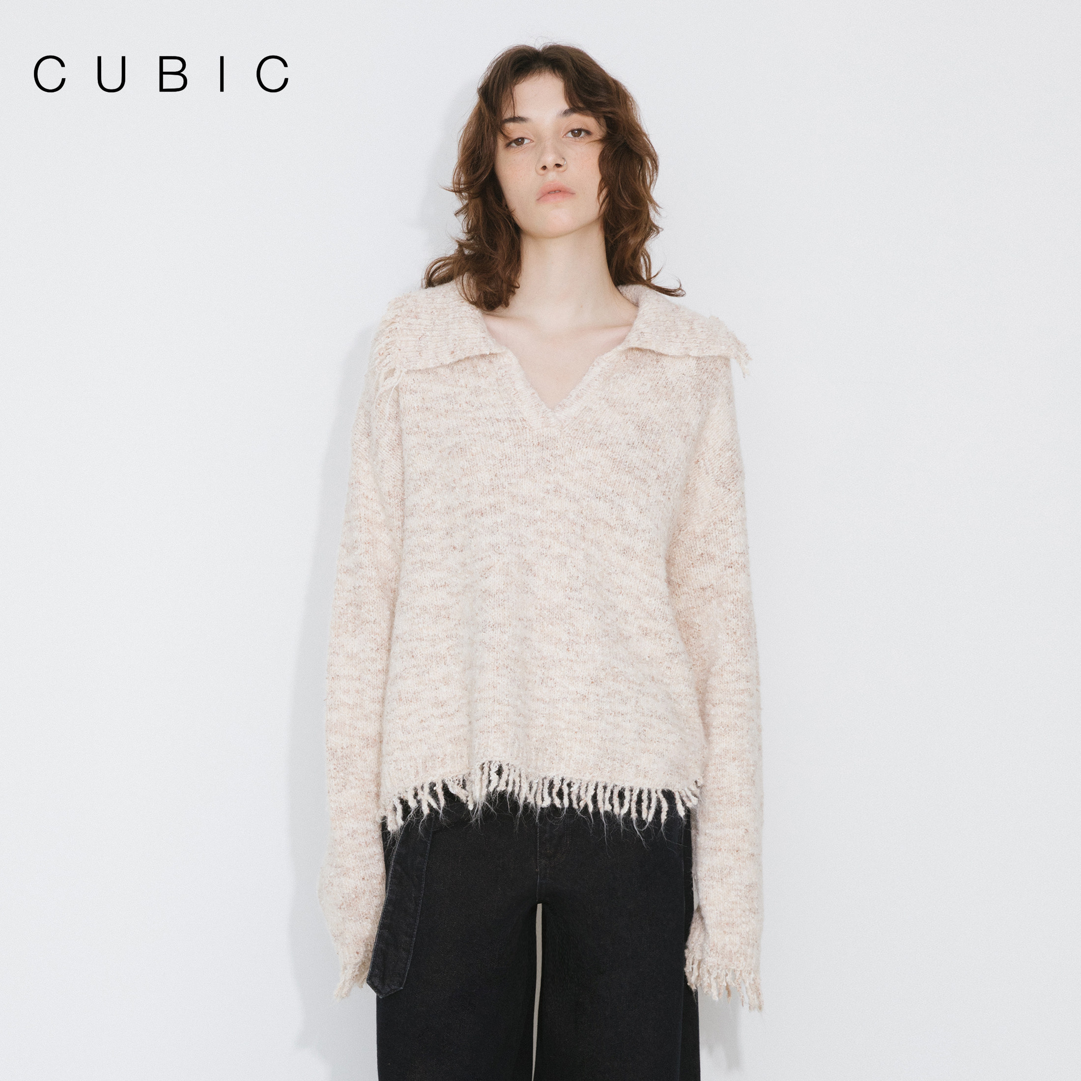 CUBIC特种毛纱精纺流苏边毛衣