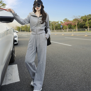 休闲运动套装女春秋2025新款修身显瘦灰色连帽卫衣阔腿裤两件套潮