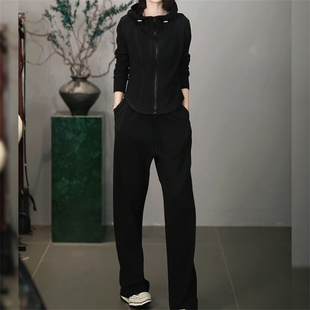 高级感时尚休闲套装女秋冬新款修身连帽拉链卫衣阔腿裤运动两件套