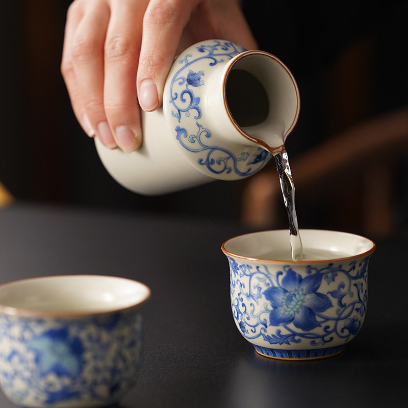 陶瓷如汝窑酒器陶瓷家用米酒白酒热酒壶清酒杯套装蓝白礼盒