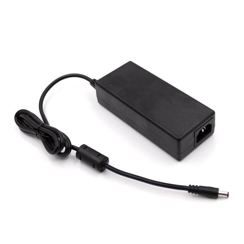 12V8A开关电源软灯条3C认证电子孵化器 按摩器电源适配器