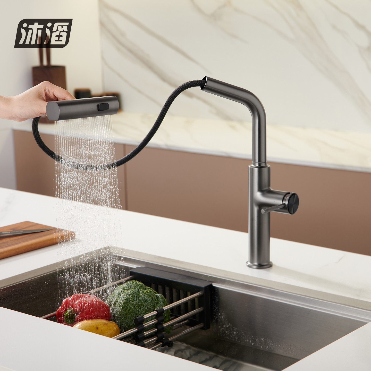 家用万向单把单孔可旋转冷热