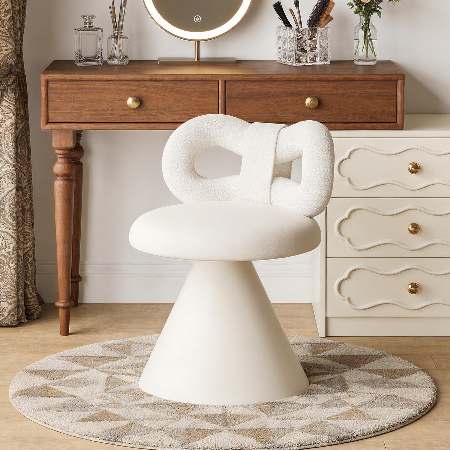 法式化妆凳舒适化妆椅欧式好看梳妆凳软垫美式复古梳妆台专用凳子