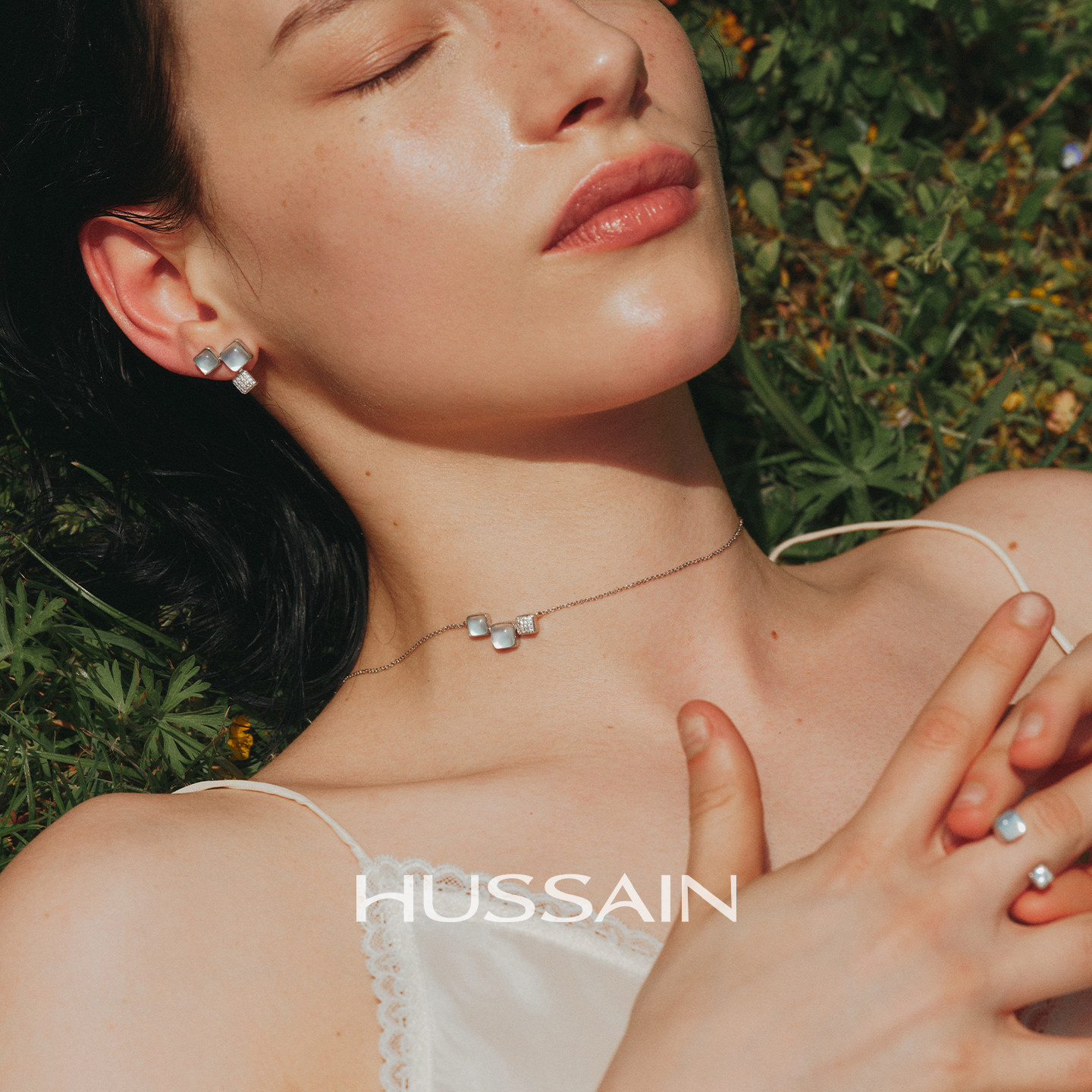 赫生HUSSAIN冰糖白水晶项链几何方糖简约女原创设计冰透锁骨颈链