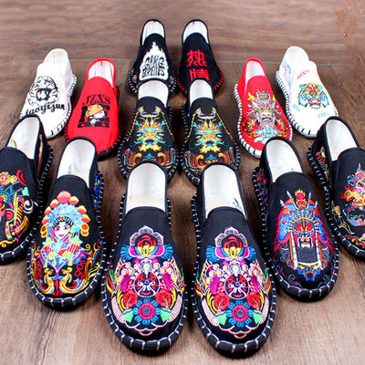 老北京布鞋男刺绣中国风透气轻便社会鞋快手红人色鬼脸谱绣花潮鞋