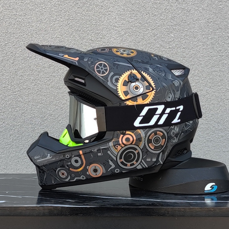 ORZ越野摩托车头盔男女ATV拉力卡丁车山地自行车速降全盔四季3C