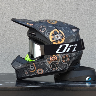 ORZ越野摩托车头盔男女ATV拉力卡丁车山地自行车速降全盔四季3C