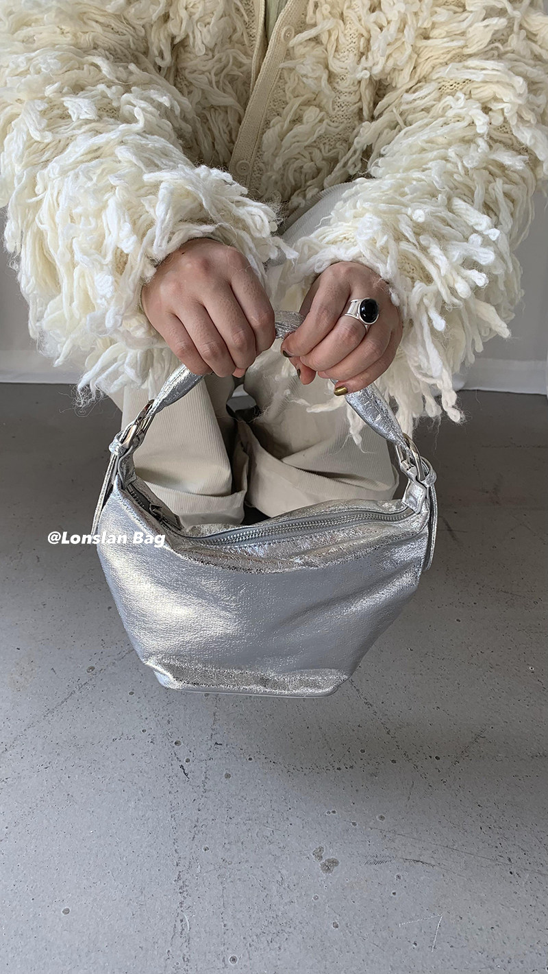 Lonslan BAG 2023秋冬新款小众设计软皮质感通勤单肩腋下手提包女,箱包皮具/热销女包/男包,通用款女包,淘宝优惠券,粉丝福利购,淘宝优惠卷