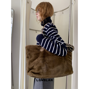 NEW 2025 复古毛绒绒超舒服手感大容量单肩手挽包 BAG Lonslan