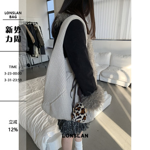 Lonslan 2024WINTER设计感百搭针织撞色豹纹复古大容量单肩包 BAG