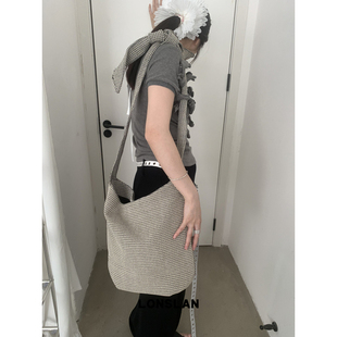 NEW 2025 自由调节绑结大容量编织水桶包 BAG Lonslan