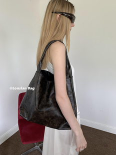 新款 2023秋季 复古做旧纹理高级质感单肩腋下手提包女 BAG Lonslan