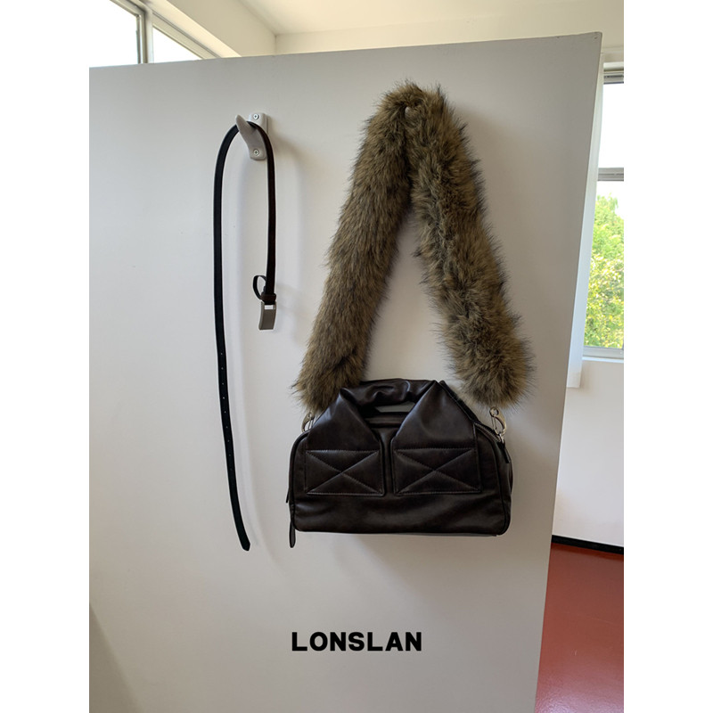 Lonslan BAG 26早秋 时尚百搭毛绒手提单肩斜挎包休闲设计感包包图片