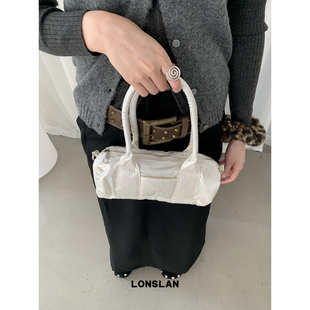 亮面腋下充棉波士顿包可斜挎通勤包 24AW时尚 Lonslan BAG
