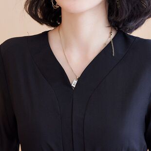 雪纺连衣裙女长袖2026春秋新款大码V领时尚气质收腰显瘦长款裙子