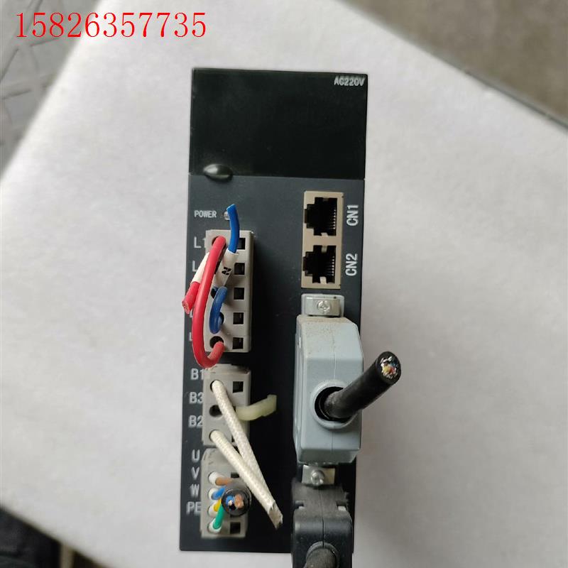 力川驱动器LCDA4-06B202-LB632,成色漂亮,功(议价)