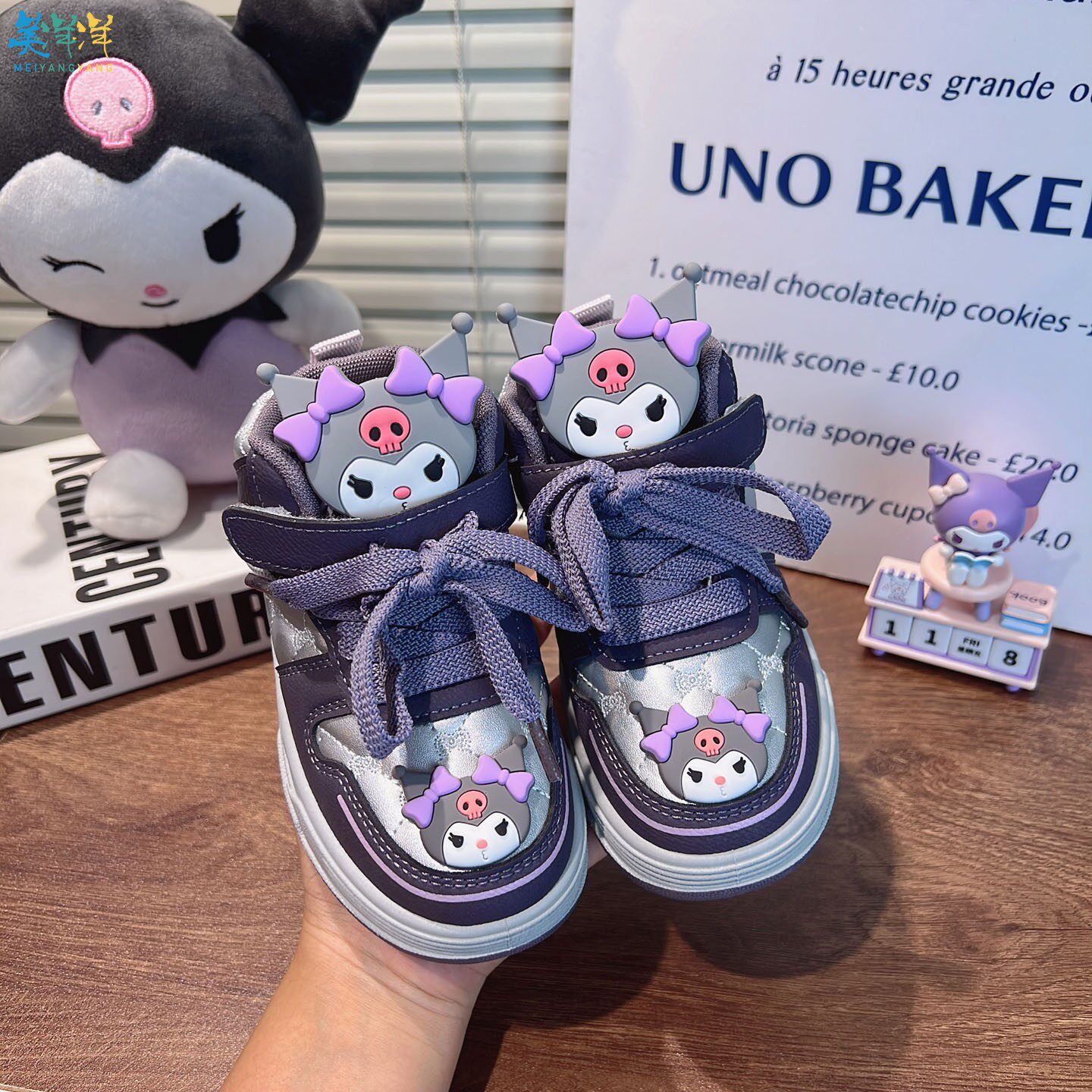 女童鞋子2026新款春款小童女宝高帮运动鞋皮面儿童板鞋防水革面