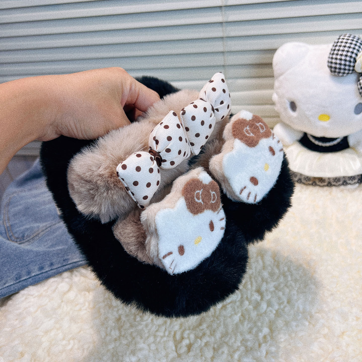 儿童拖鞋女孩冬2025超火冬天静音毛绒加绒居家毛毛棉拖鞋女童冬鞋