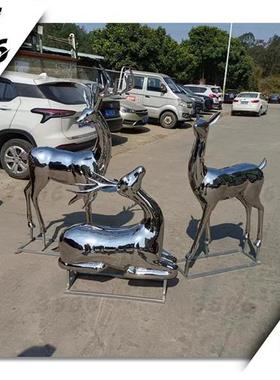 不锈钢鹿雕塑定制金属拉丝镂空几何镜面鹿园林景观户外售楼处摆件
